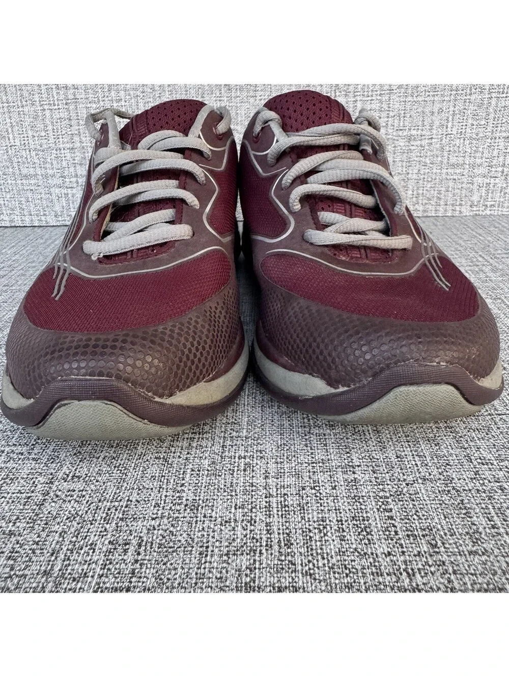 Dansko Shoes Womens Sz 39/8.5-9 US Red Samantha Running Sneakers Lace Up Low